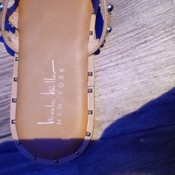 Sandals - Picture 4 of 4